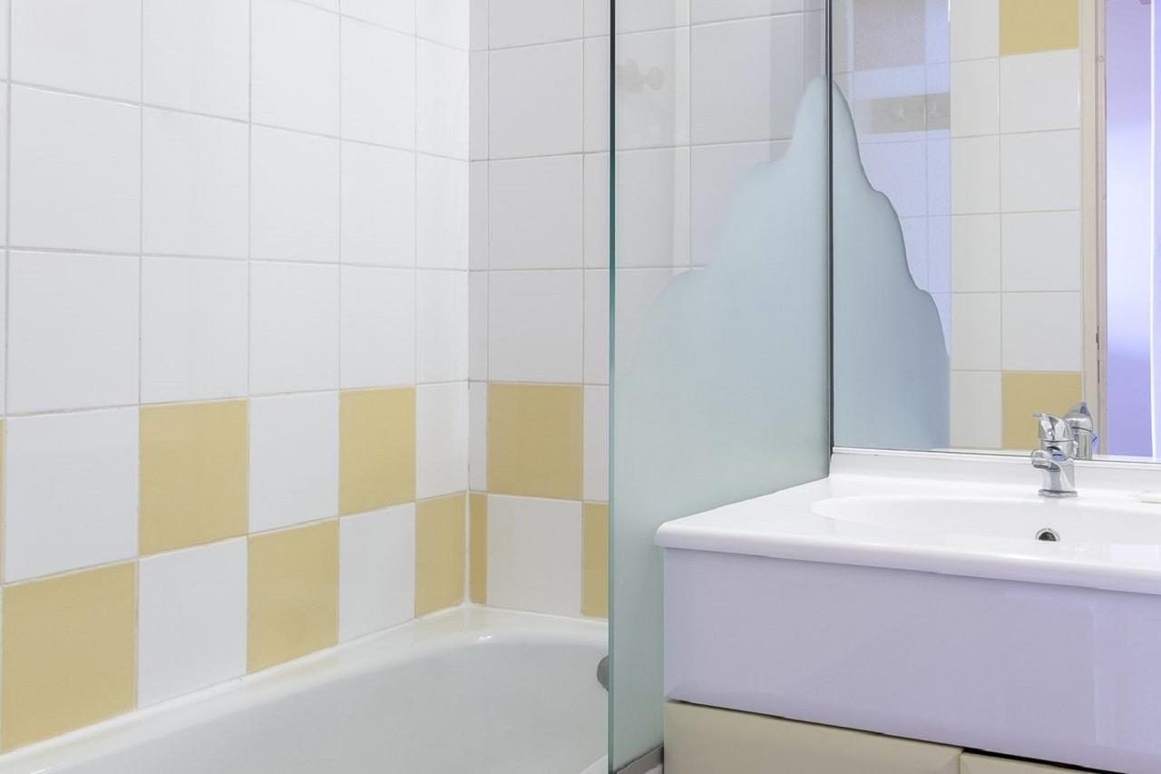Residence Les Fontaines Blanches - Maeva Home アヴォリアズ エクステリア 写真